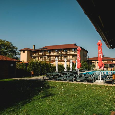 Hanul Lui Bogdan Economy Inn Făget Екстериор снимка