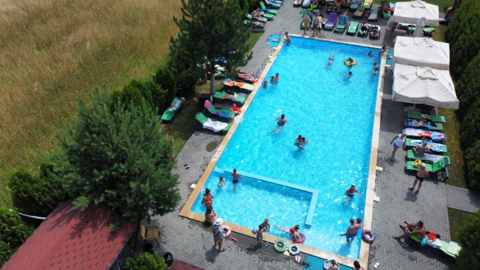 Hanul Lui Bogdan Economy Inn Făget Екстериор снимка