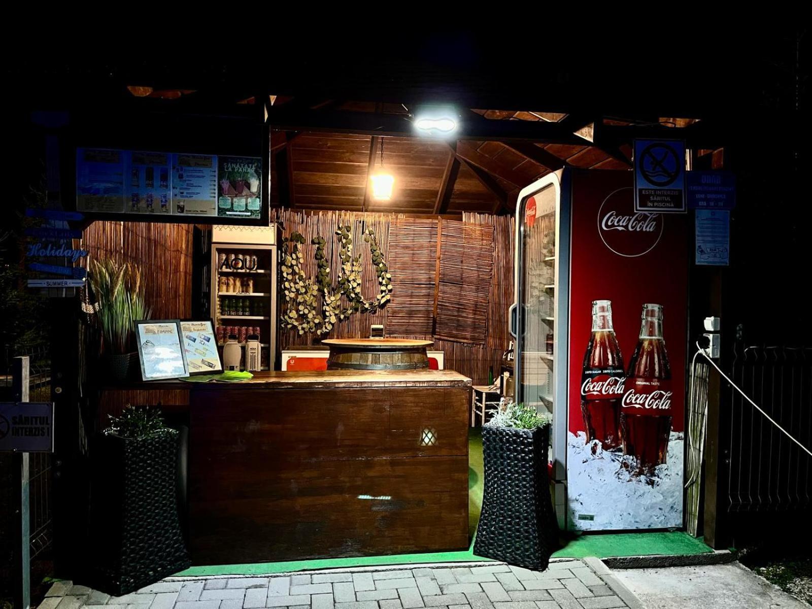 Hanul Lui Bogdan Economy Inn Făget Екстериор снимка