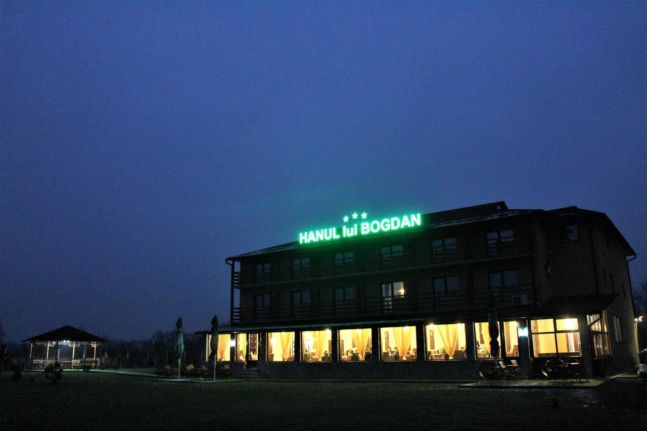 Hanul Lui Bogdan Economy Inn Făget Екстериор снимка
