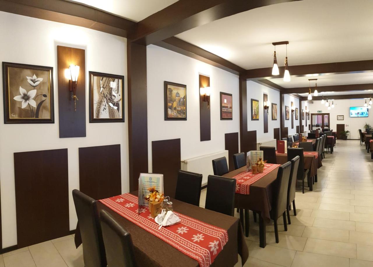 Hanul Lui Bogdan Economy Inn Făget Екстериор снимка